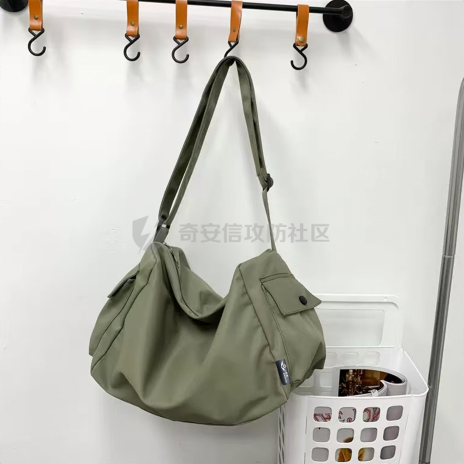 补天新款大容量单肩斜挎包